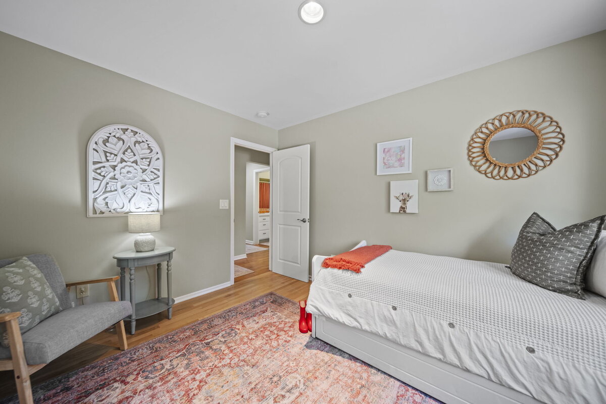 52-web-or-mls-A7402288