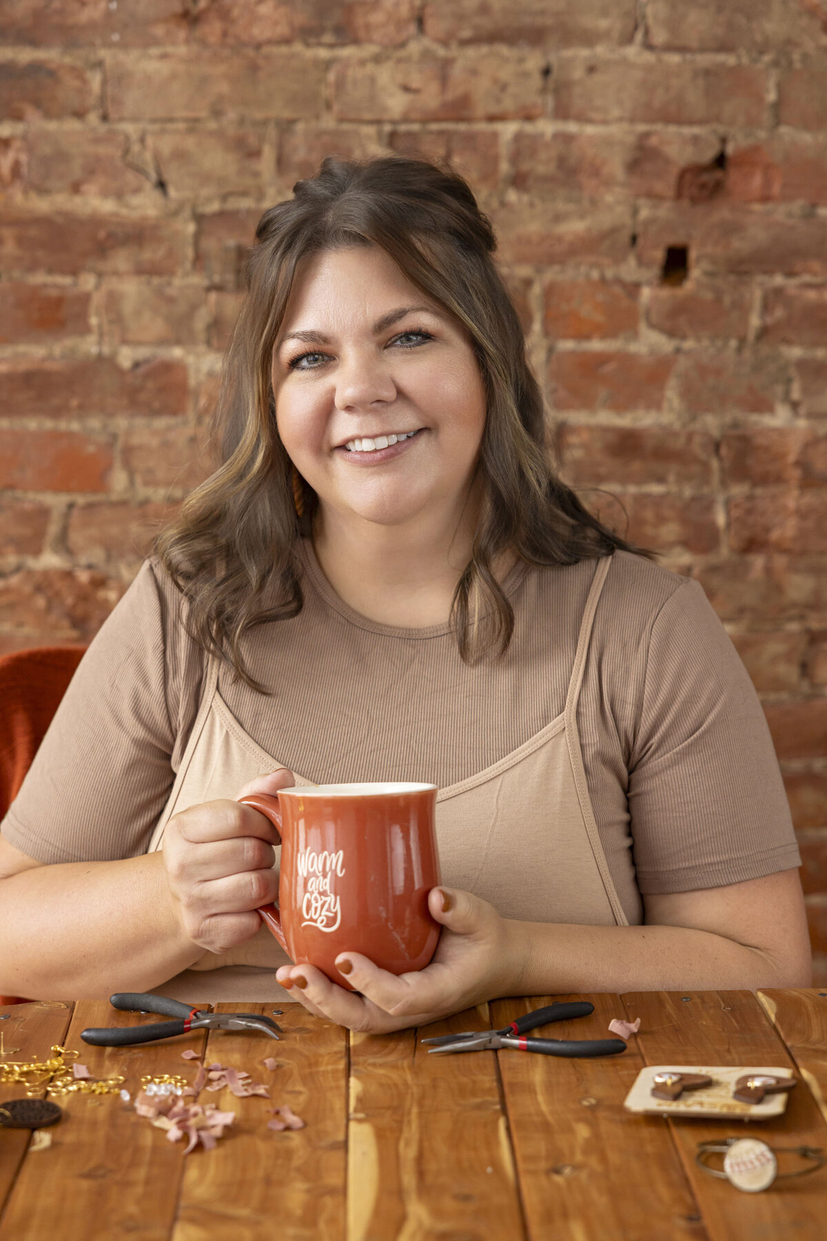 Sawdust-and-stain-nky-personal-branding-Jennifer Blackburn-your-brand-compass-2719