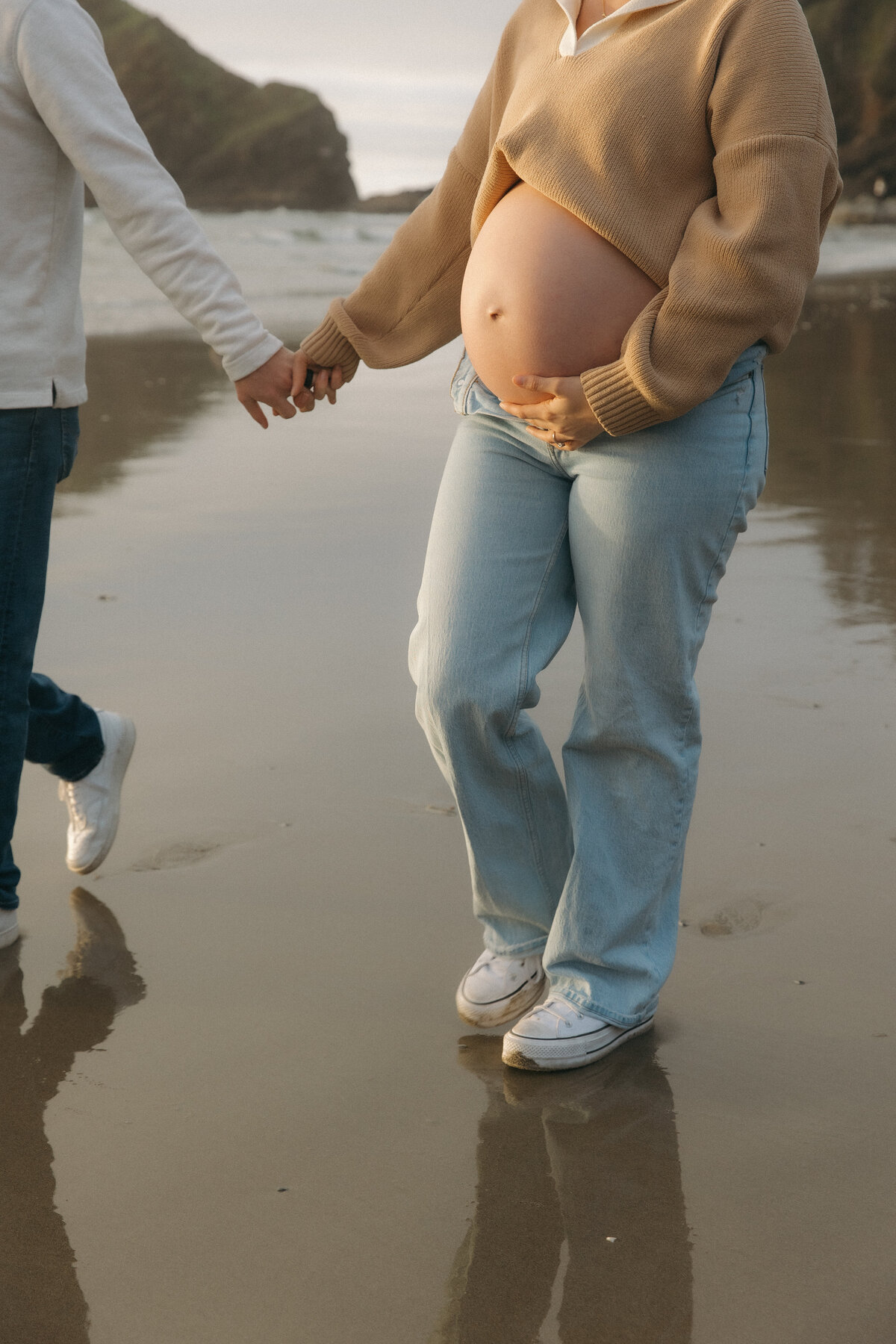 reneewalkerphoto-Oregon-Coast-Maternity-85