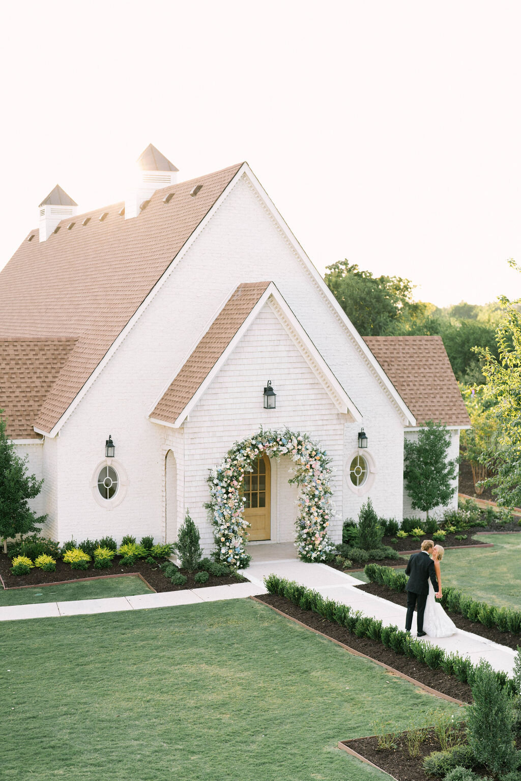 Ellen-Ashton-photography-Dallas-wedding-Photographers-The-Nest-At-Ruth-Farms19