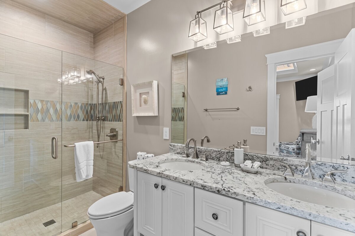 Luxury-Holden-Beach-Rentals-WI-Upper-level-Ocean-Front18