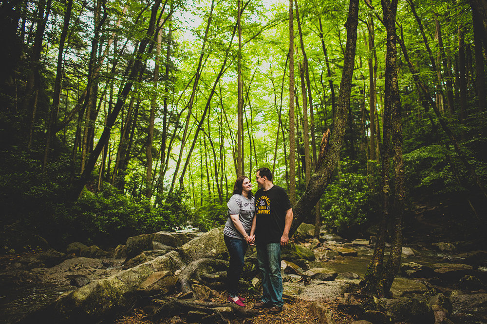 Pittsburgh-Wedding-Photographer-Julie-David024