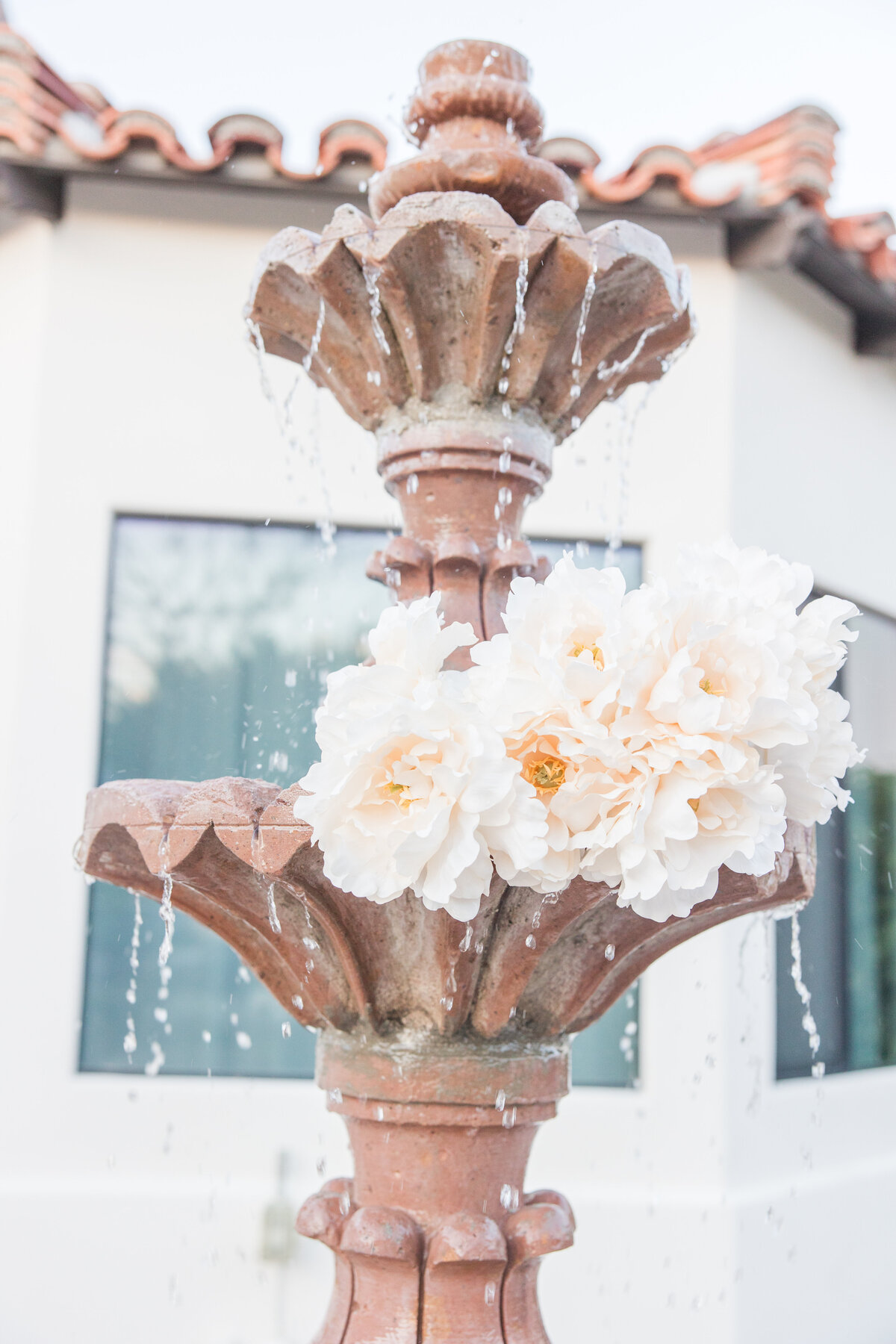 The Estate at Via Las Palmas Palm Springs Light and airy spring wedding southern california wedding venue luxury photography-308