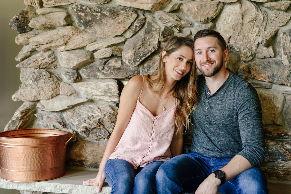 modern-engagement-photos-the-paper-elephant-005