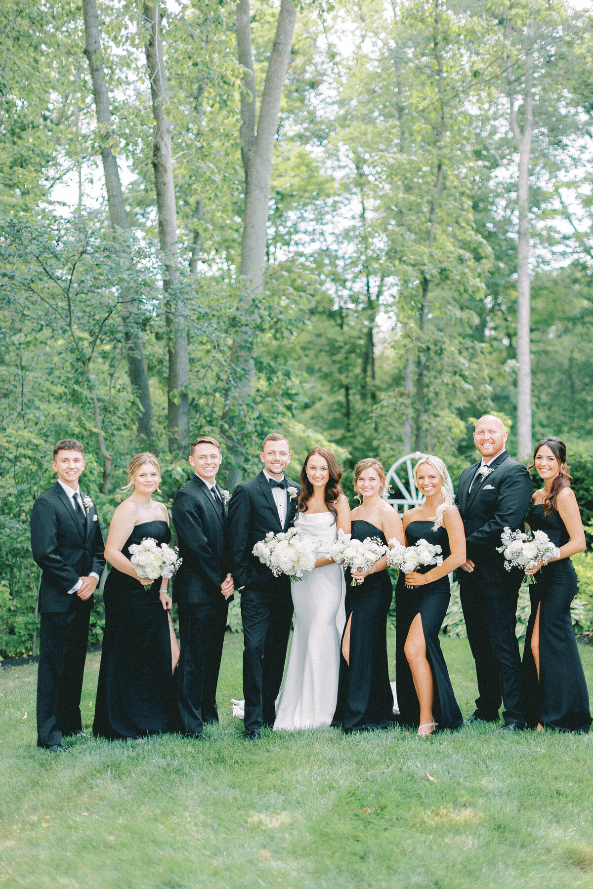 crimson-lane_Frances_Floral_Design_Wedding_Flowers
