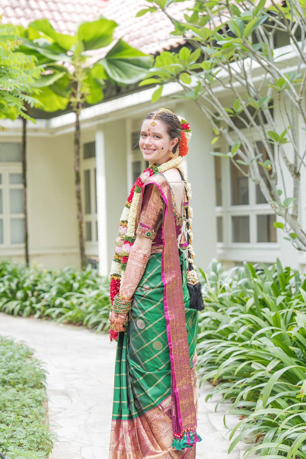 emily-soumitri-dutch-pavilion-09855