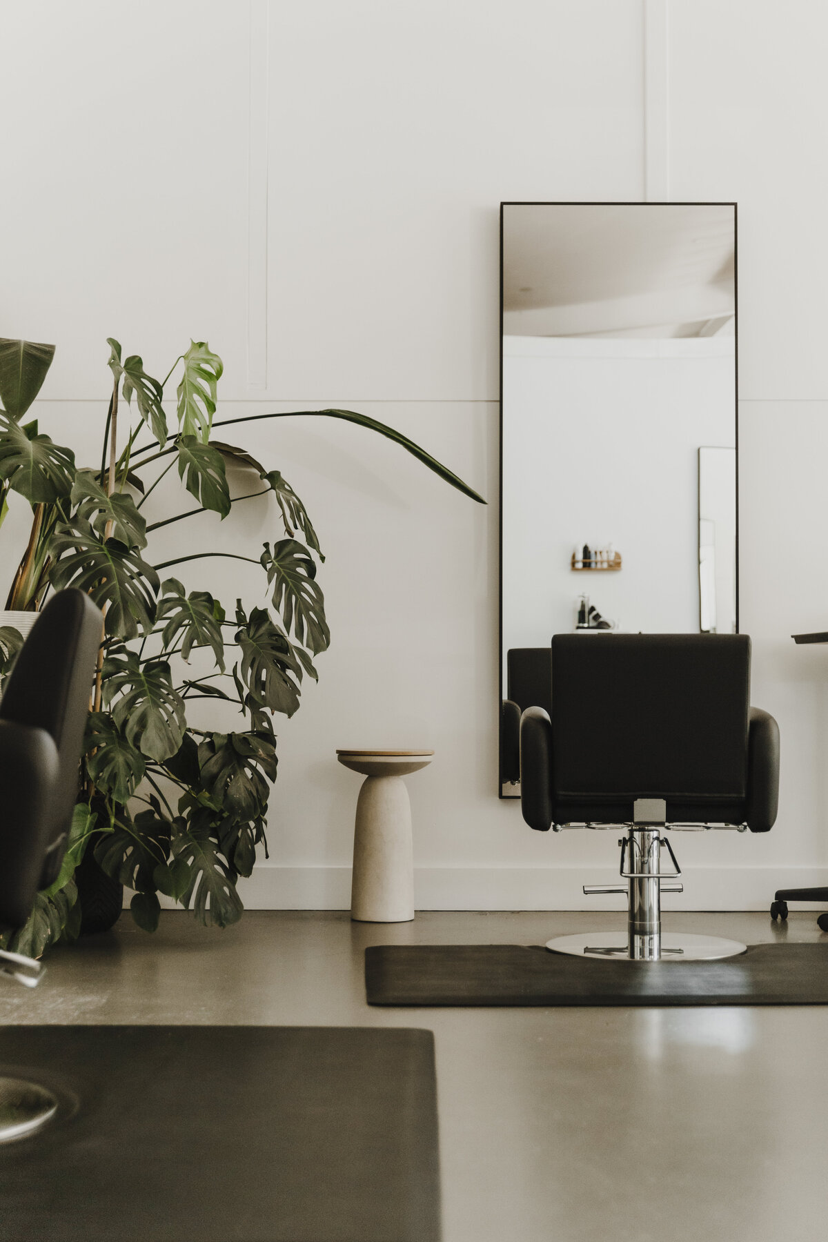Curate Salon