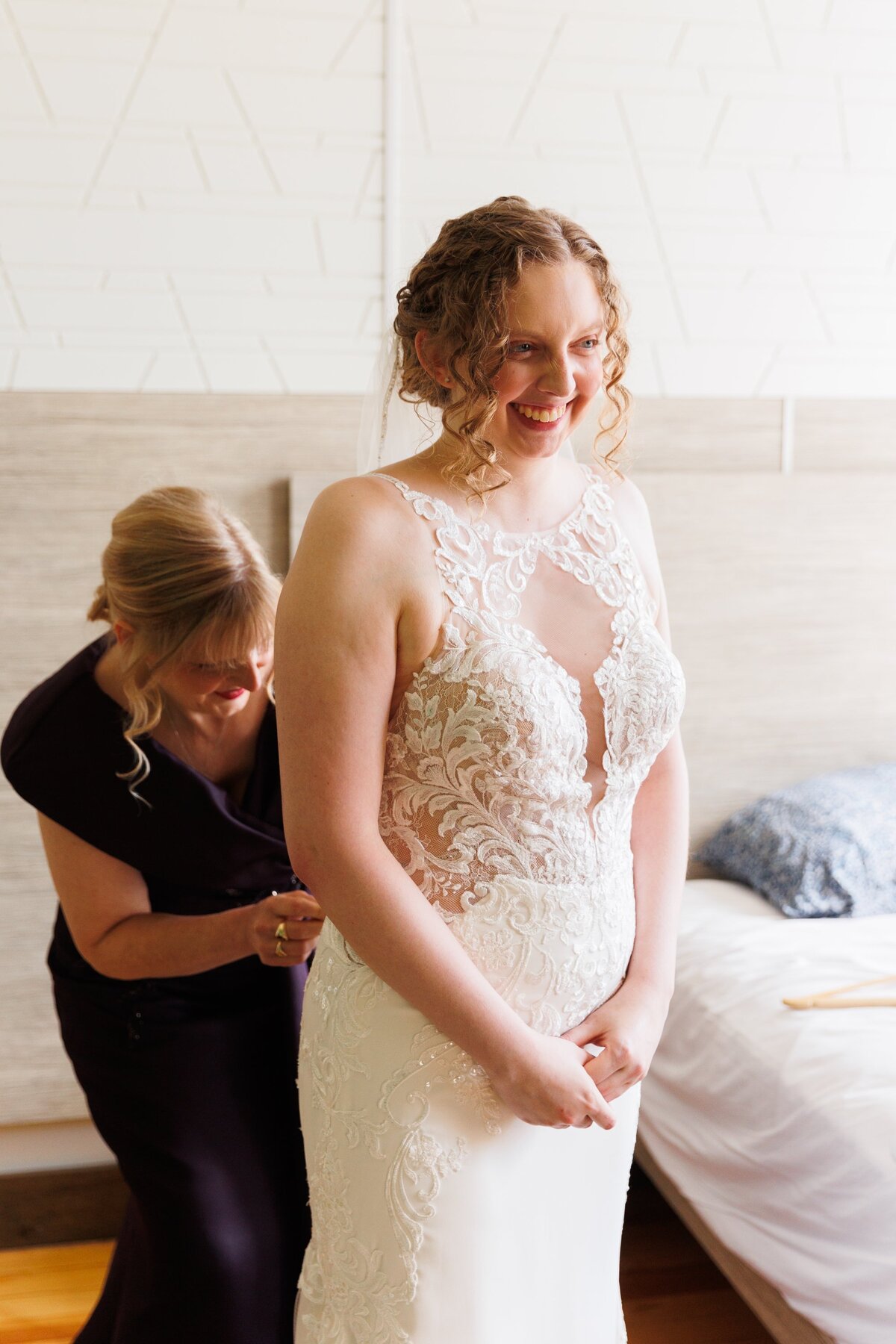 03-grand-rapids-city-flats-hotel-wedding