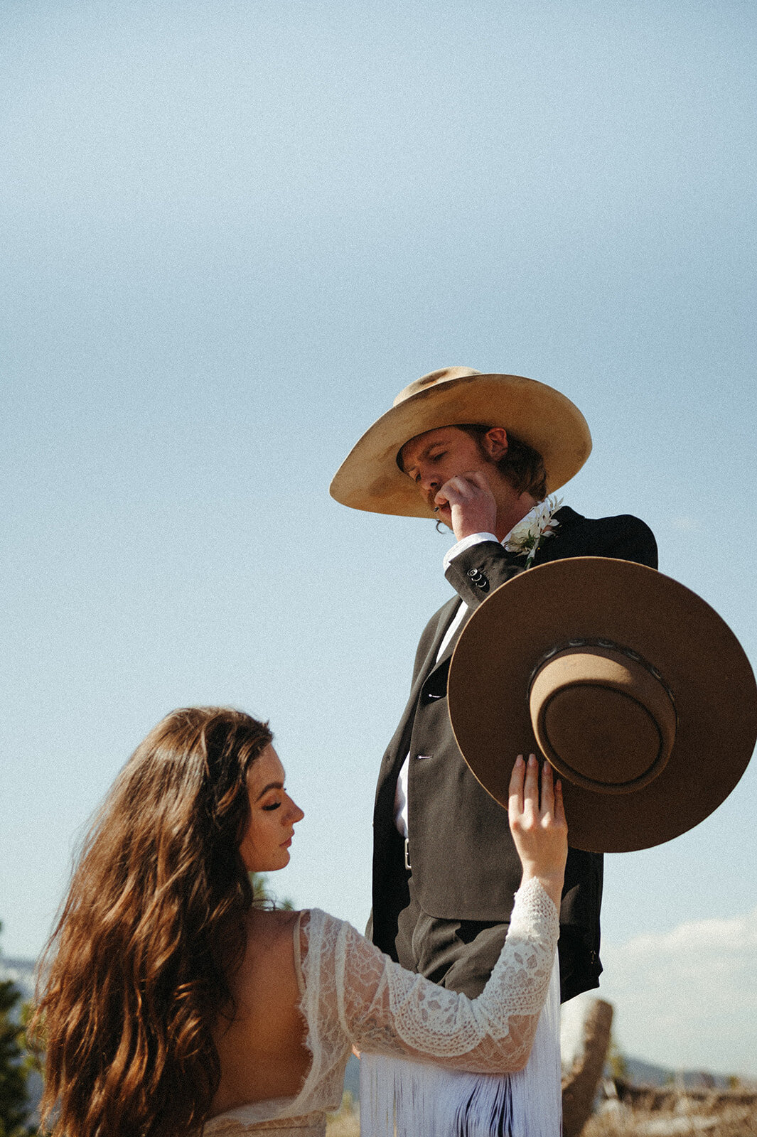 western-boho-glacier-park-elopement-presley-gray-photo-9389