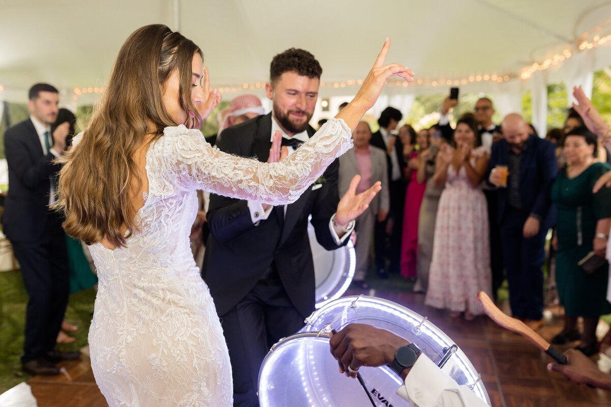 Stunning Elsie Perrin Williams Estate Wedding - Dylan and Sandra Photography - 0731