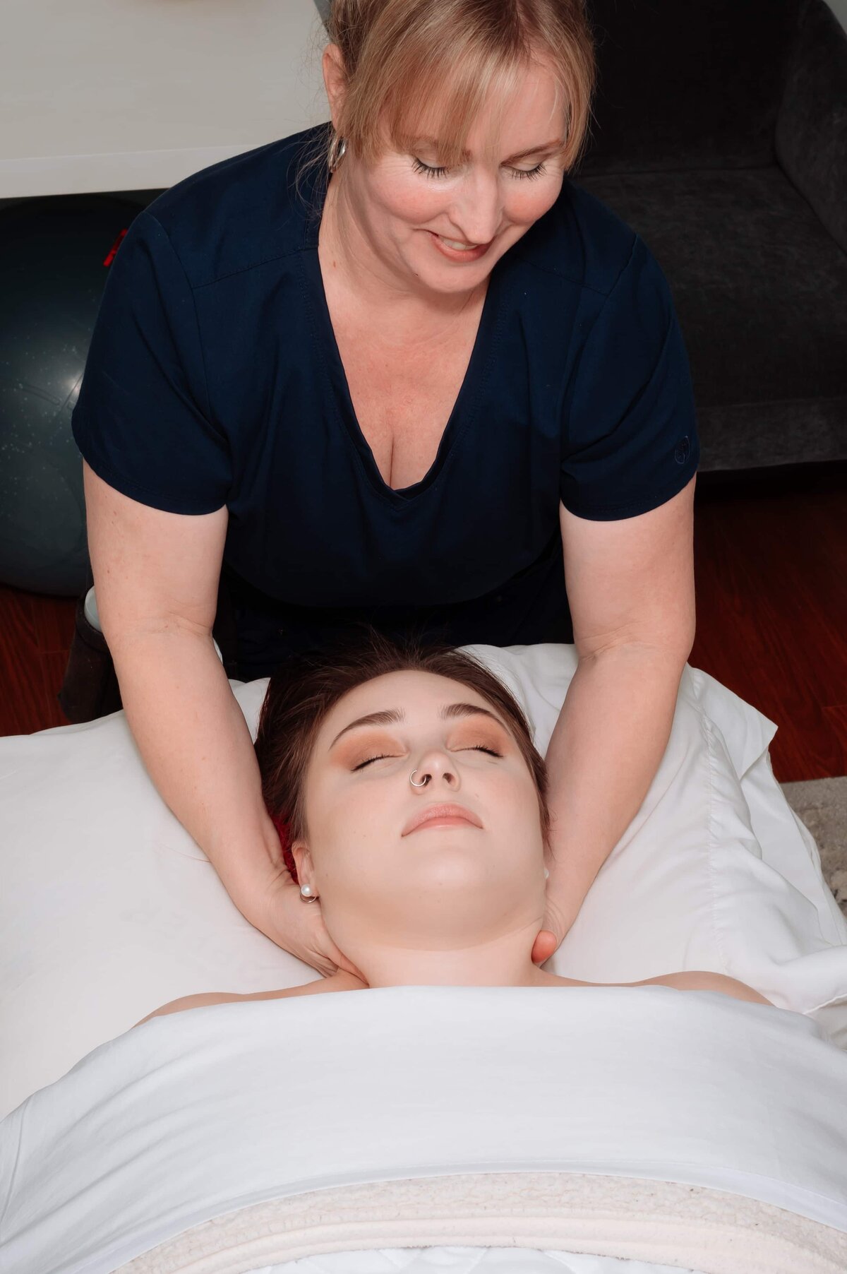 Professional lifestyle brand photographer Williamsburg Virginia – massage studio images