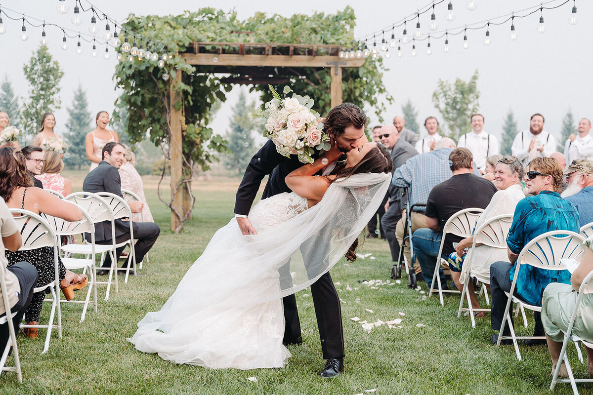 spokane-wedding-photographerP08908