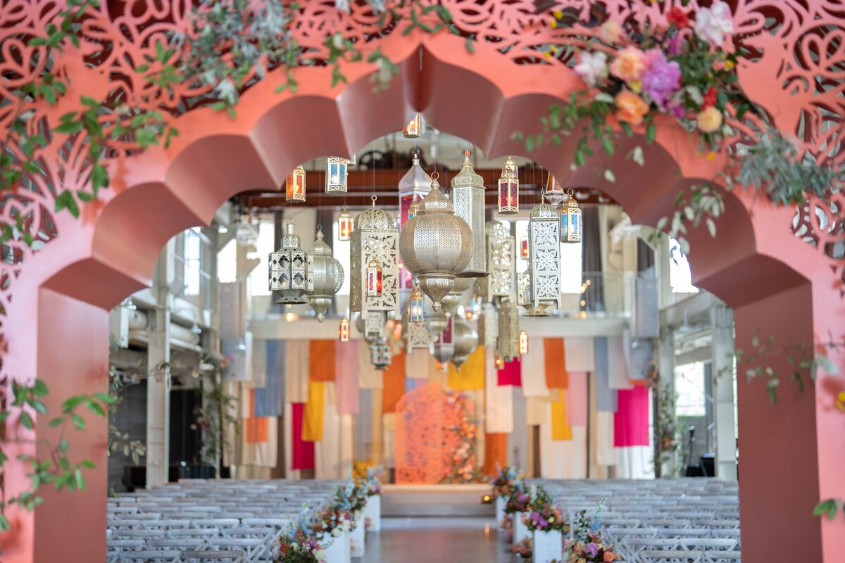 Anna_Grinets_Photography_Machine_Shop_Minneapolis_Wedding_Photographer_00009