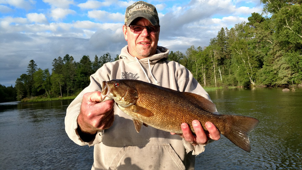 Kyle-Martinson-bass-fishing-charter-rhinelander-wisconsin_18