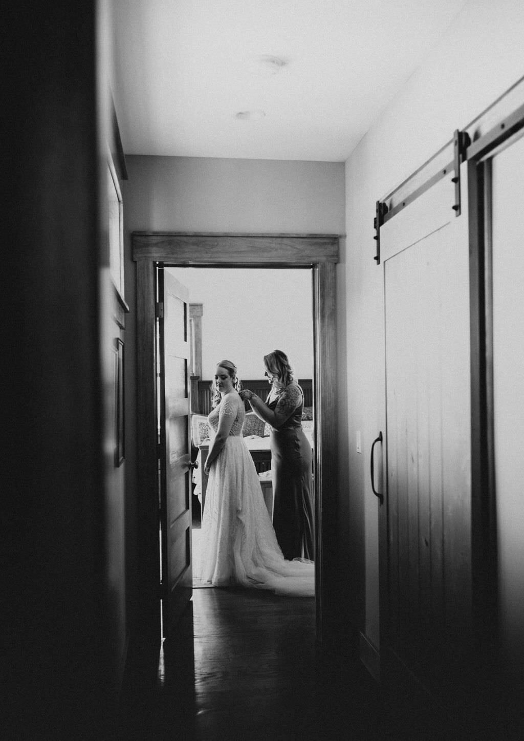 Austin-Tarek-West-Granby-Wedding-03