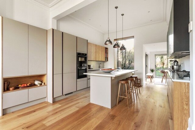 2002202511_Hunter Devine_71 Mount View Road _N4 4SR_039 (edited)