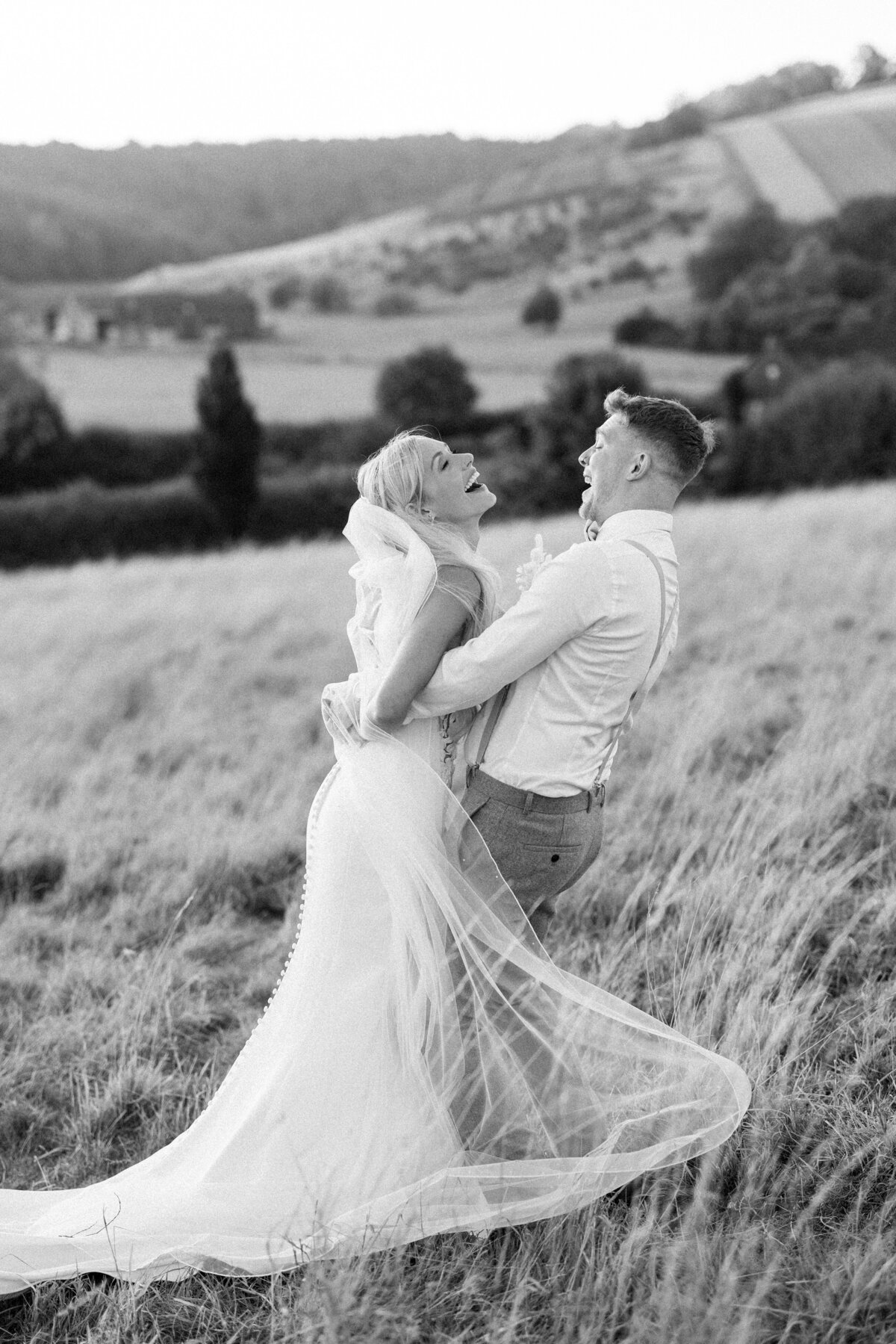 Upwaltham-Barns-Wedding-Photographer