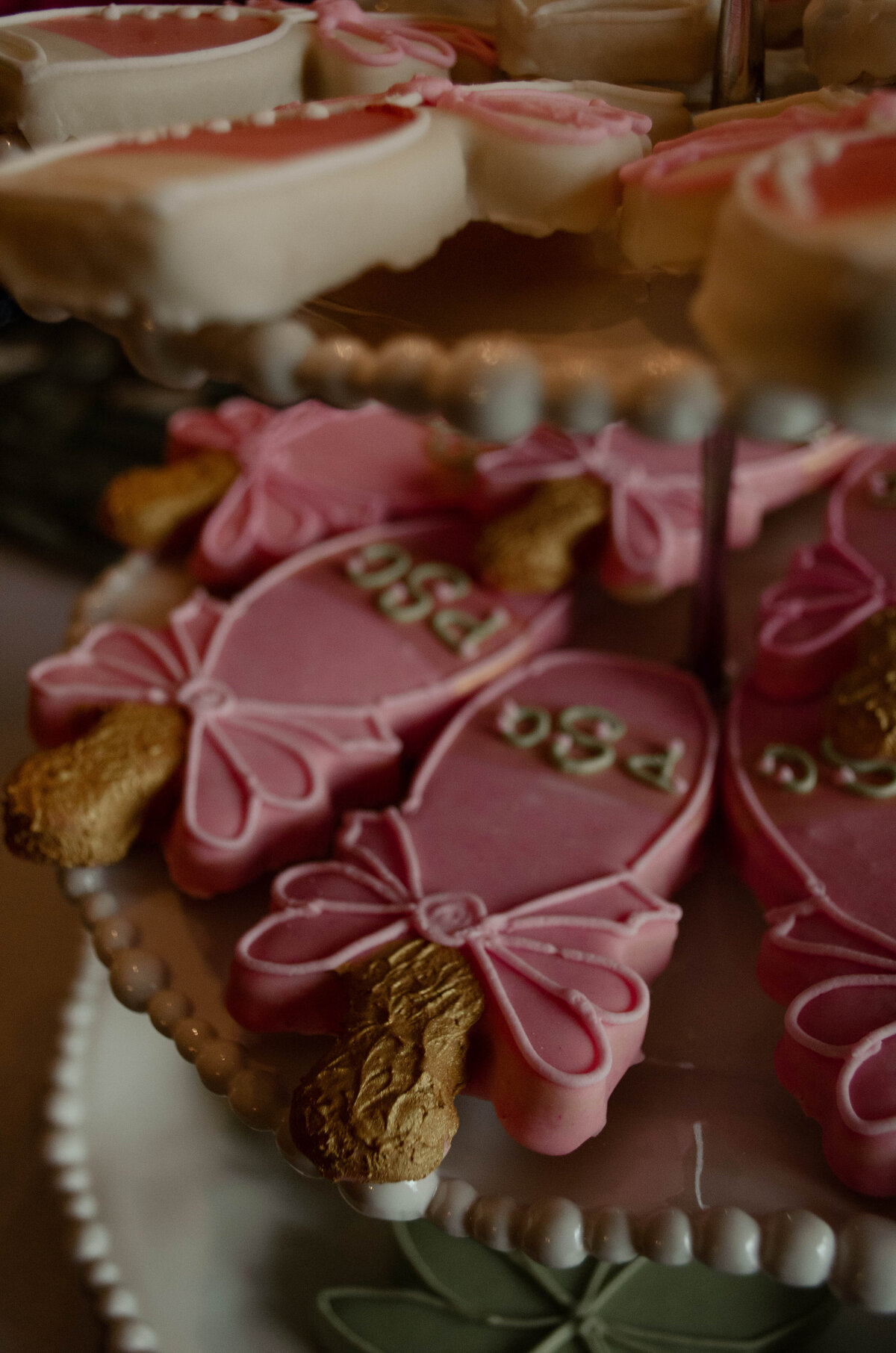 bridal shower cookie detail photo