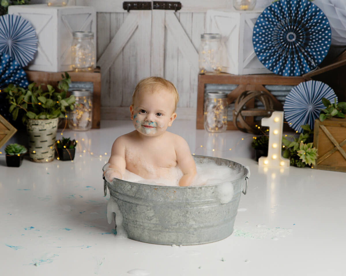 one.year.cake.smash.columbus.baby.photographer.stacey.ash-13