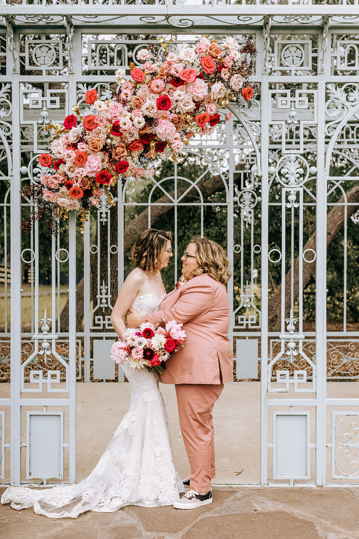 Rebekah-and-Amber-Gay-Wedding-in-Texas-at-Ma-Maison-Wedding-Venue-14