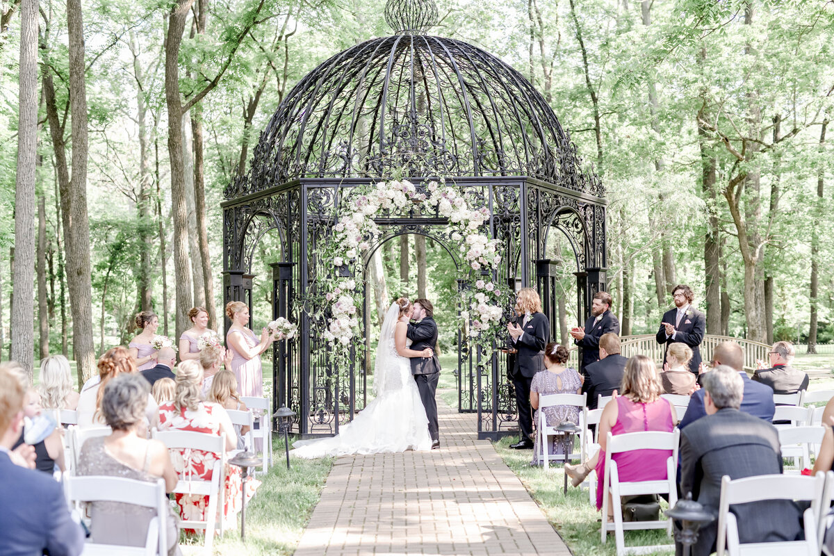 Luxury-Wedding-Photographer-In-Carmel-Indiana