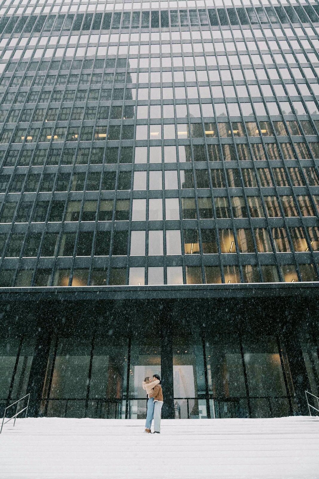E10-Winter-snowy-engagement-photoshoot-in-Toronto-Zhan-and-Tina-2025-02-16-2500px-1075