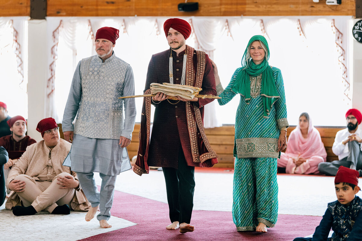 Chicago-wedding-photographers-Maha-Studios-Erica-Ben-Ceremony-277 (1)