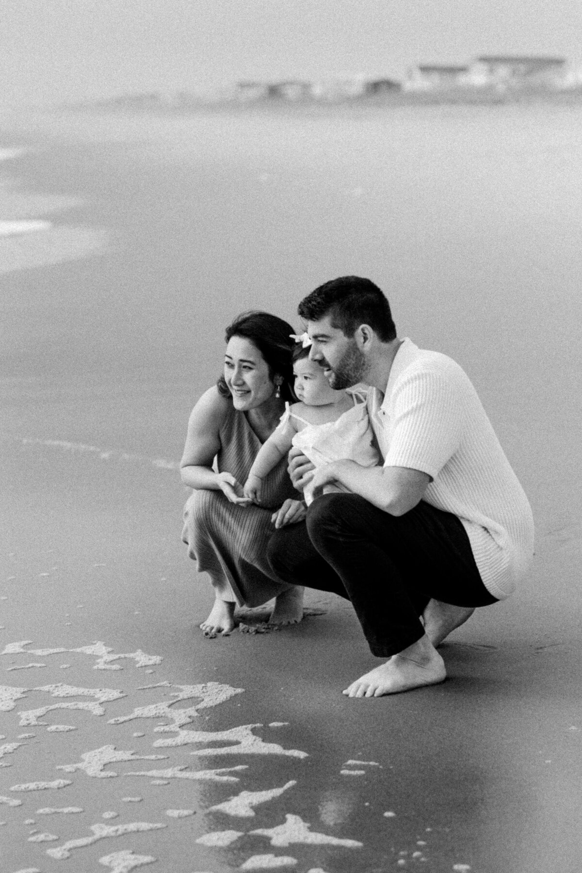 sunrise-beach-family-photoshoot