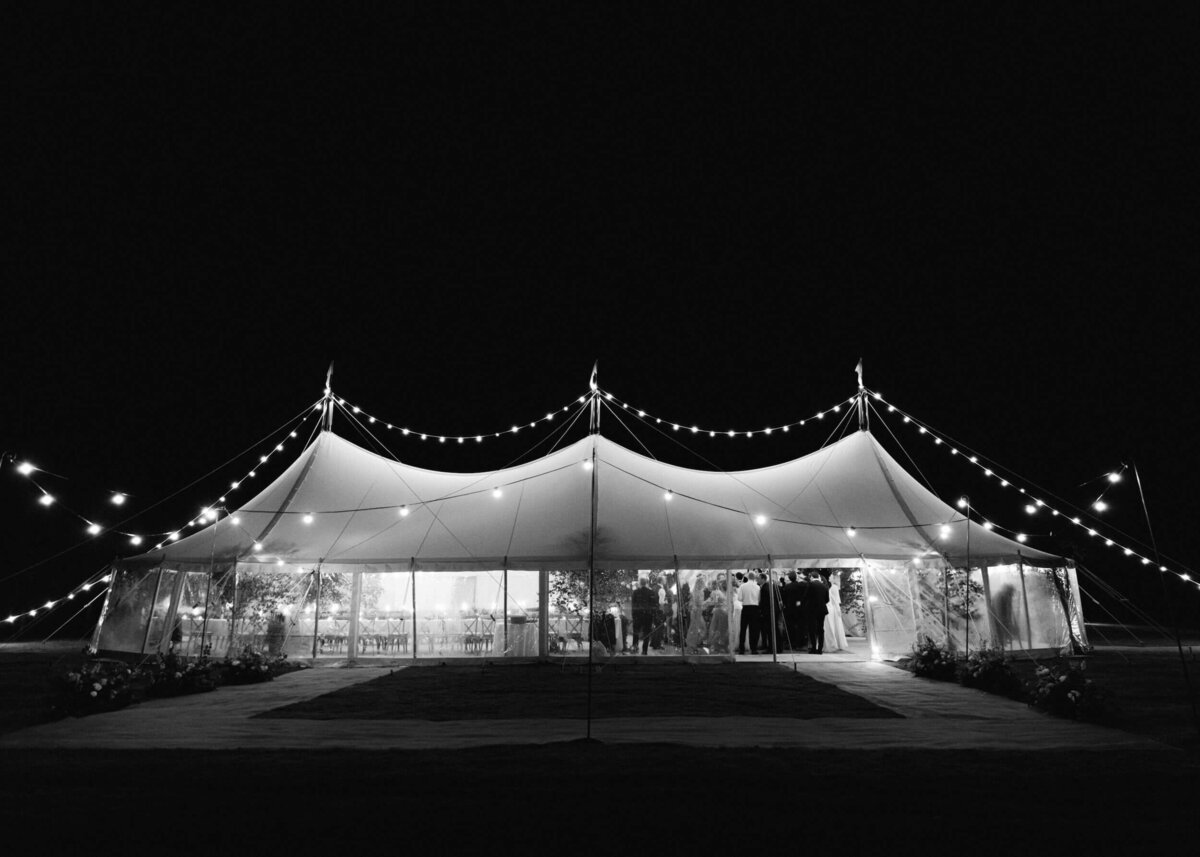 chloe-winstanley-weddings-sail-peg-sperry-sailcloth-tent-night-black-white