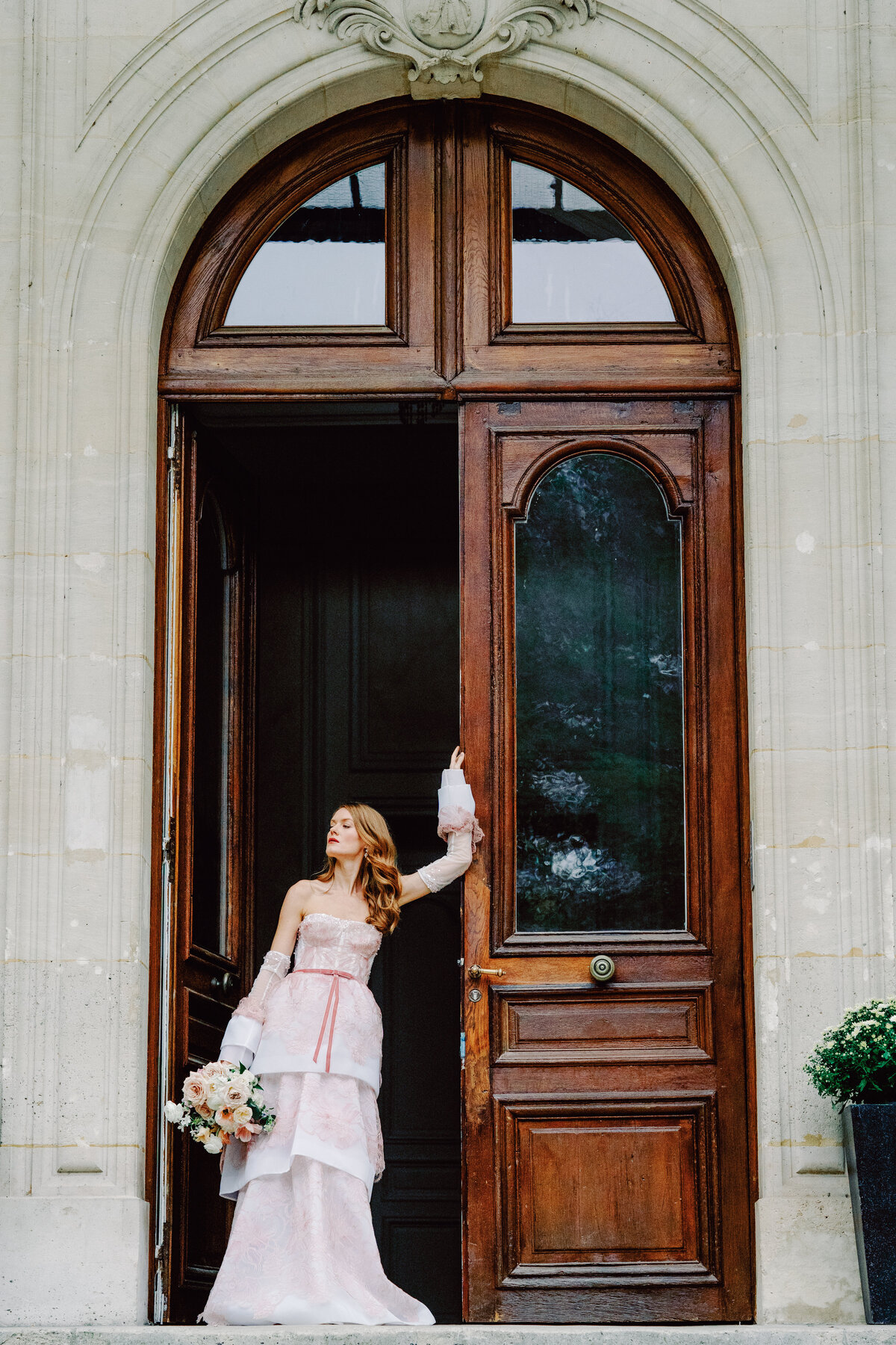 Bridal session at Château Bouffémont photographed by Lake Como Wedding photographer
