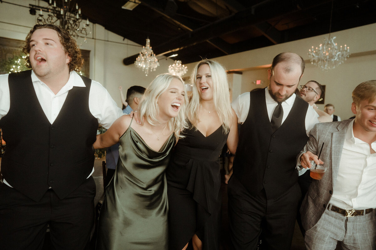 t&J_wed-677