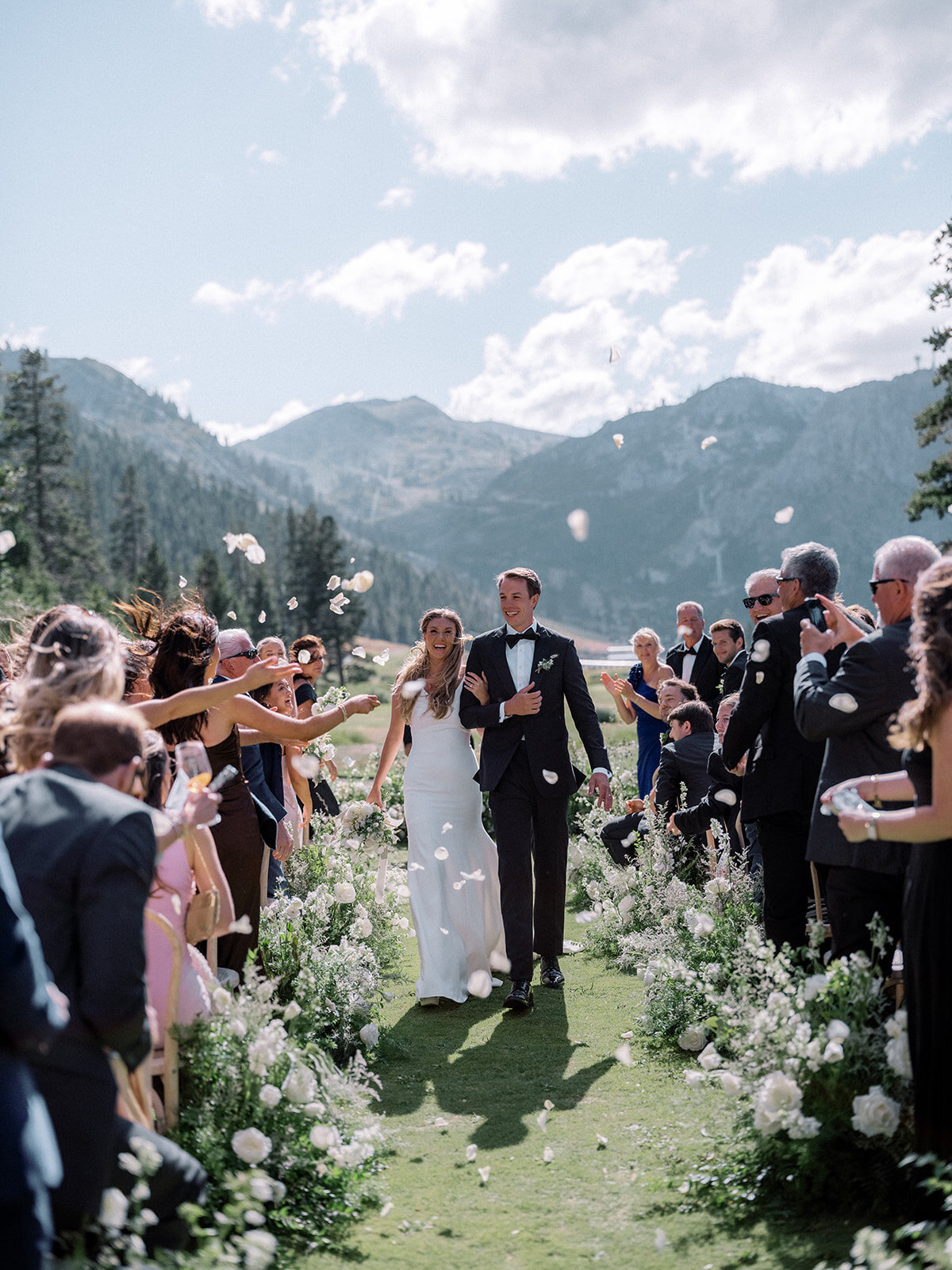 Cassia-and-AJ_Wedding_Everline-Resort-and-Spa_Lake-Tahoe_369