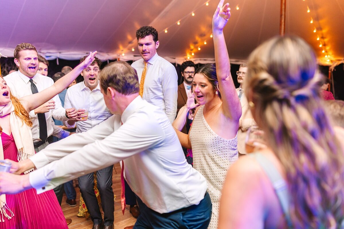 Live_Well_Farm_Colorful_Fall_Wedding_Harpswell_Maine_Photography_0116