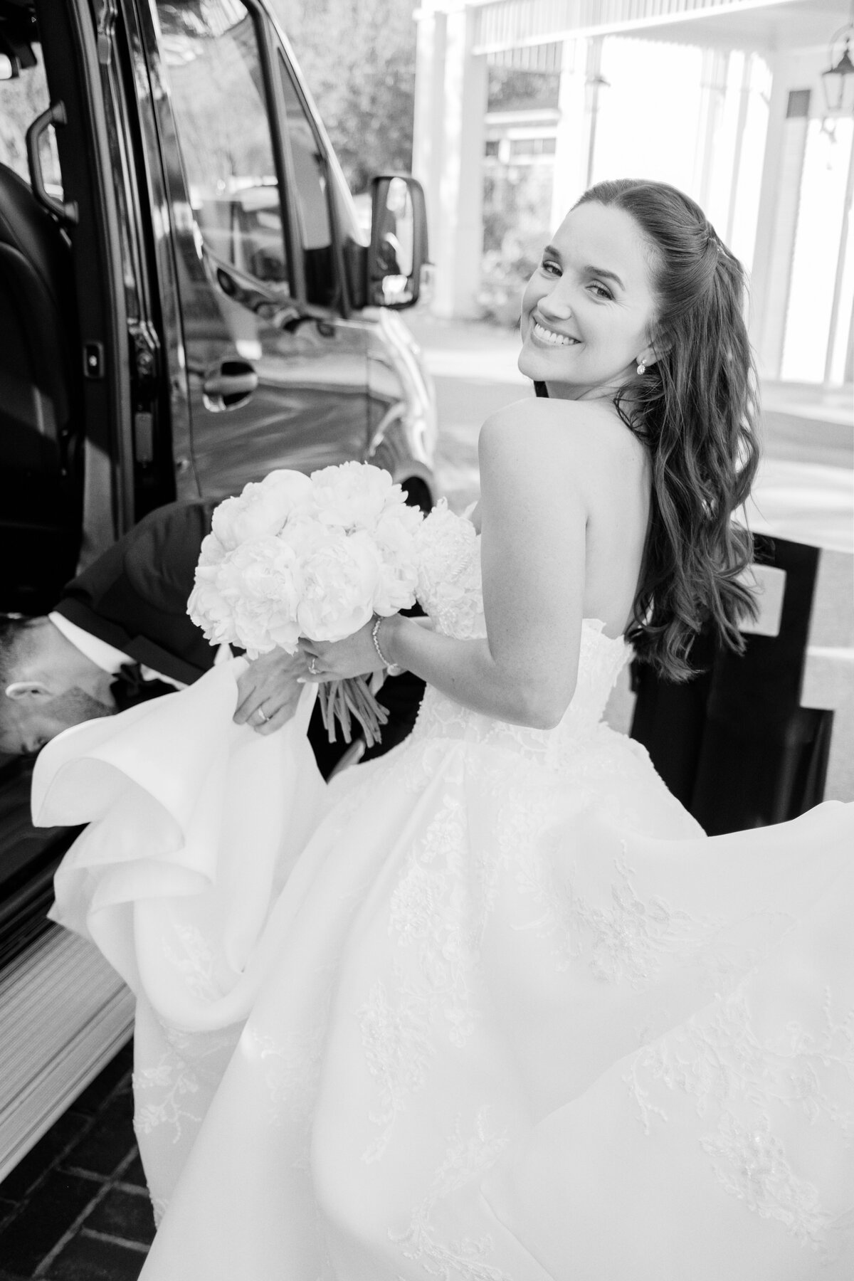 SneakPeeks_BellaRJ_Wedding_Nouvel2025_ (67)