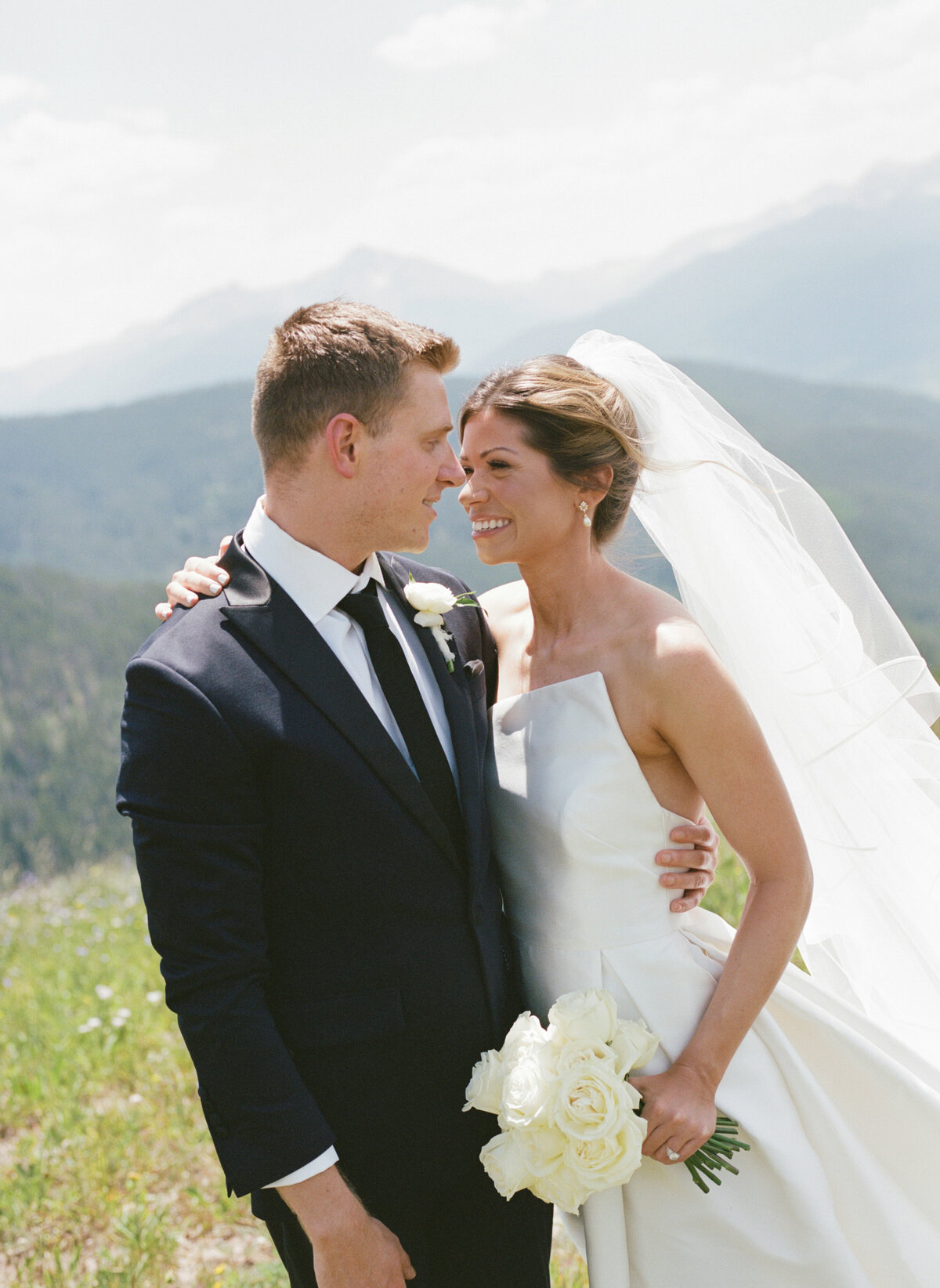 SophiaErikWeddingFilmHighlights-13