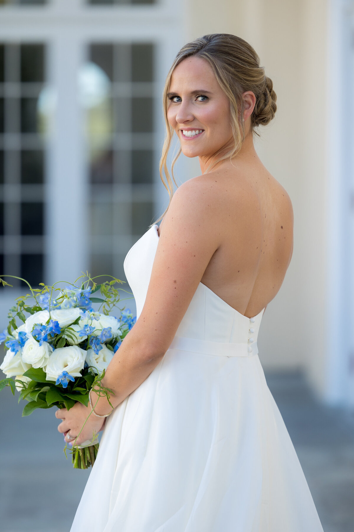 bridal-portrait-piedmont-driving-club-wedding