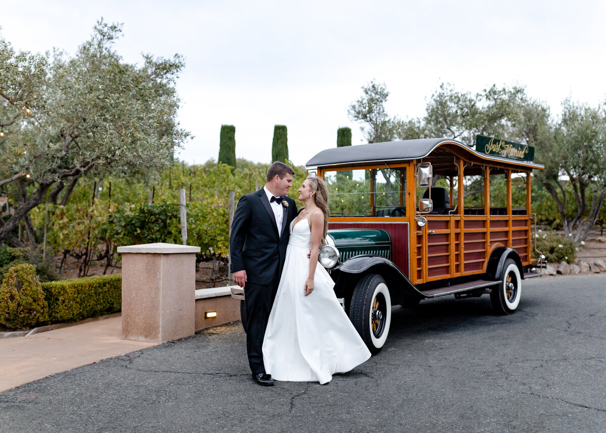 09172022_Hannah+JeremyWedding_ViansaSonomaCA_AnjaJensenPhotography-1017