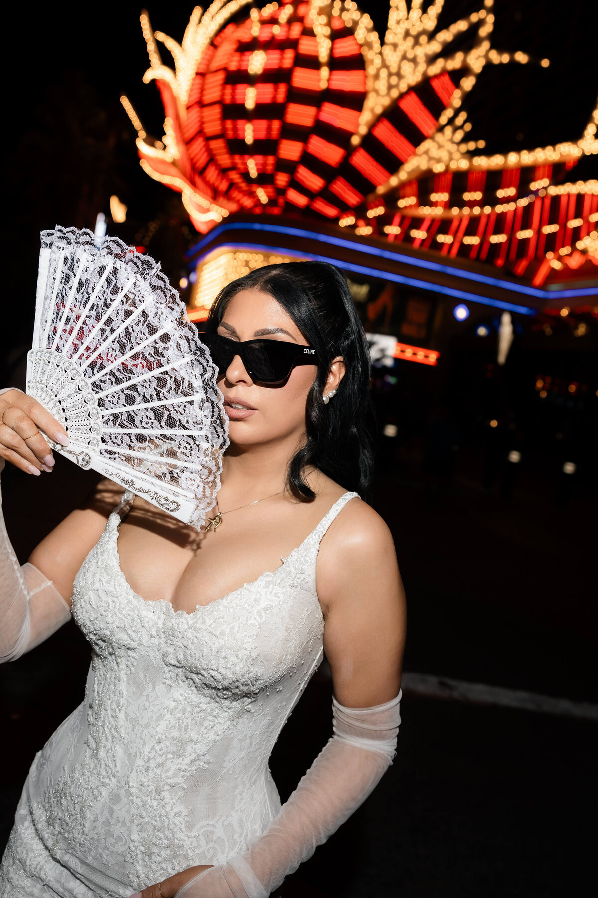78riskyexposure_aimee-adrian_las-vegas-elopement-photography
