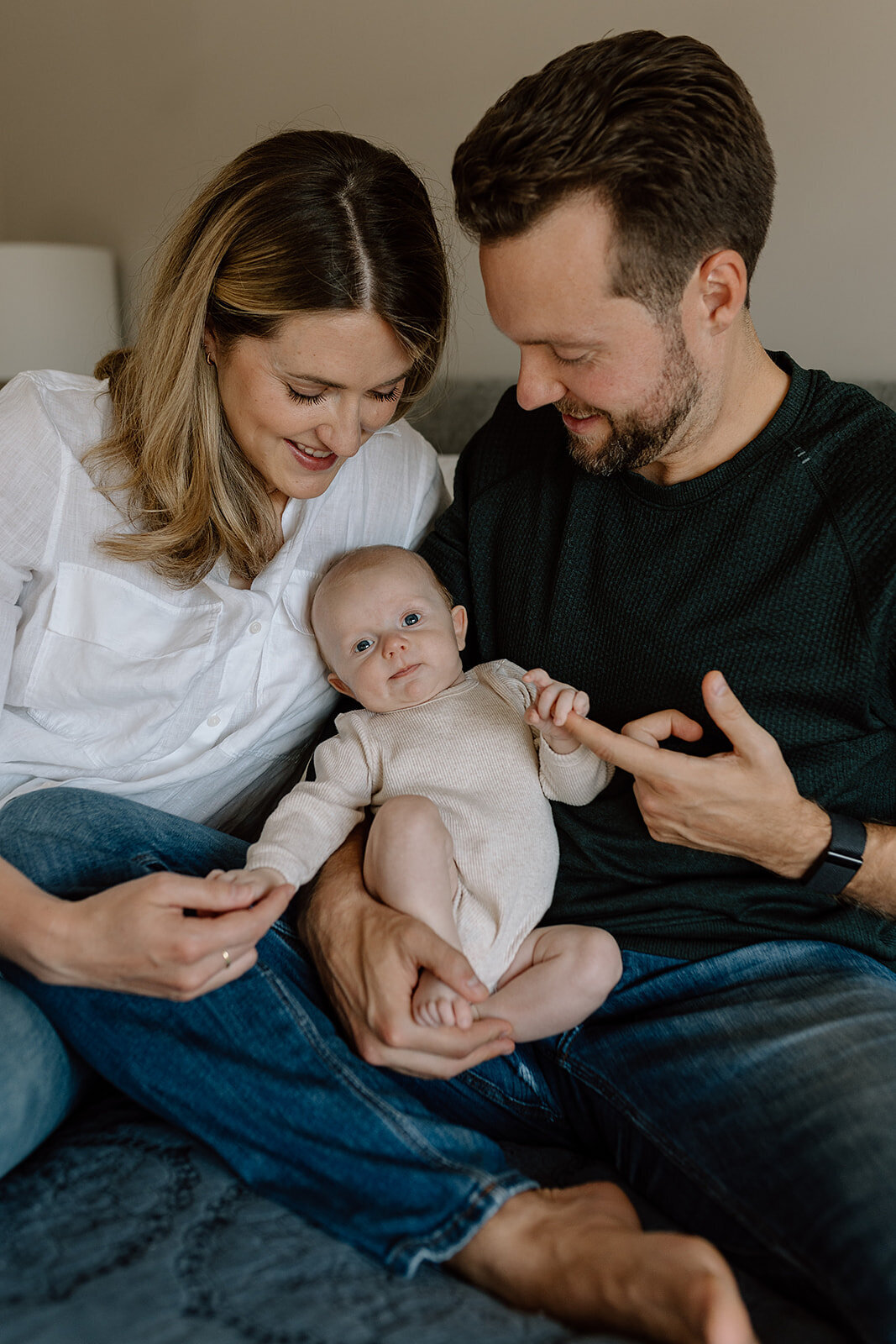 Calgary newborn photographer Laura Karl 17