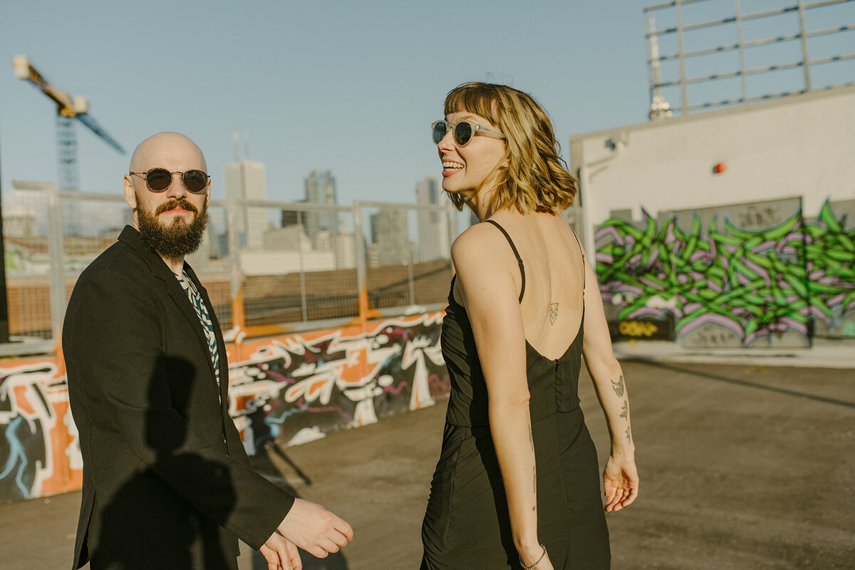 toronto-city-elopement-kensington-market-freespirited-romantic-fun-authentic-wedding-photography-2633