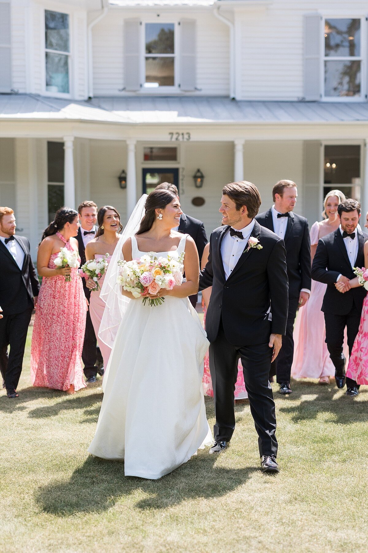 The-Upchurch-Cary-Wedding-Photographer-Timeless-Spring-Wedding-Sarah-Hinckley-Photography-valkeaton2025-_0028