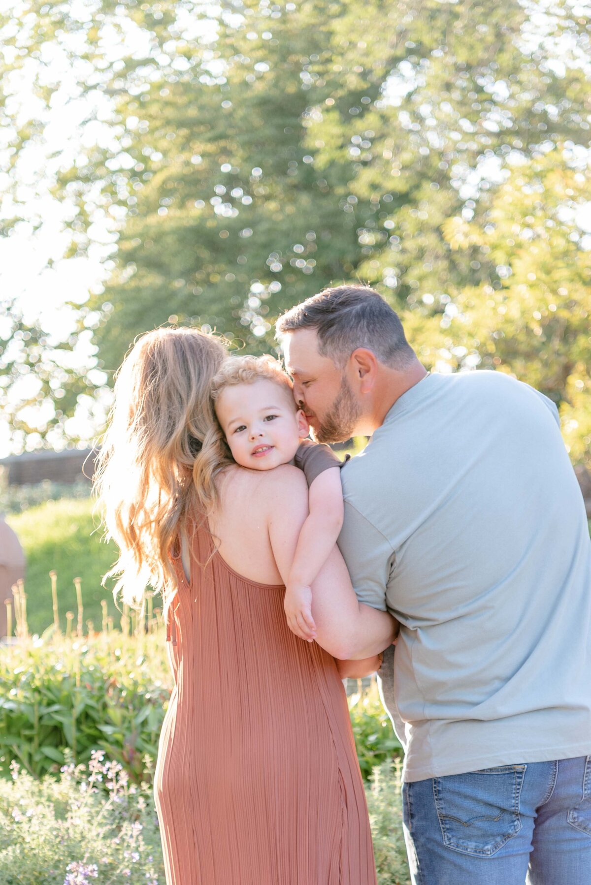 Pittsburgh-PA-Family-Session-Magnolia-And-Grace-Photography-Co-Melon-Park-Walled-Garden-KorieV# (1)-28