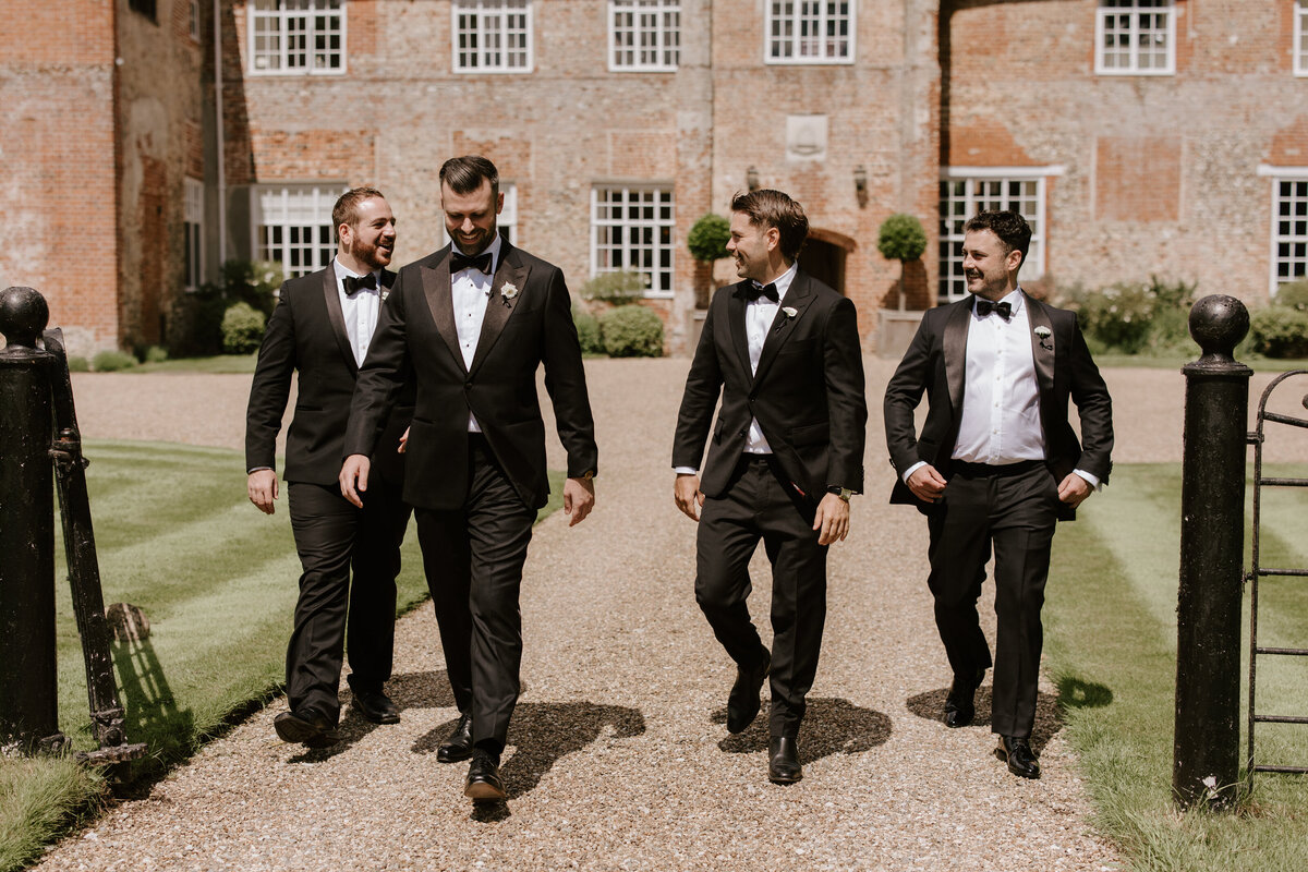 suffolk-wedding-photographer-r&n26