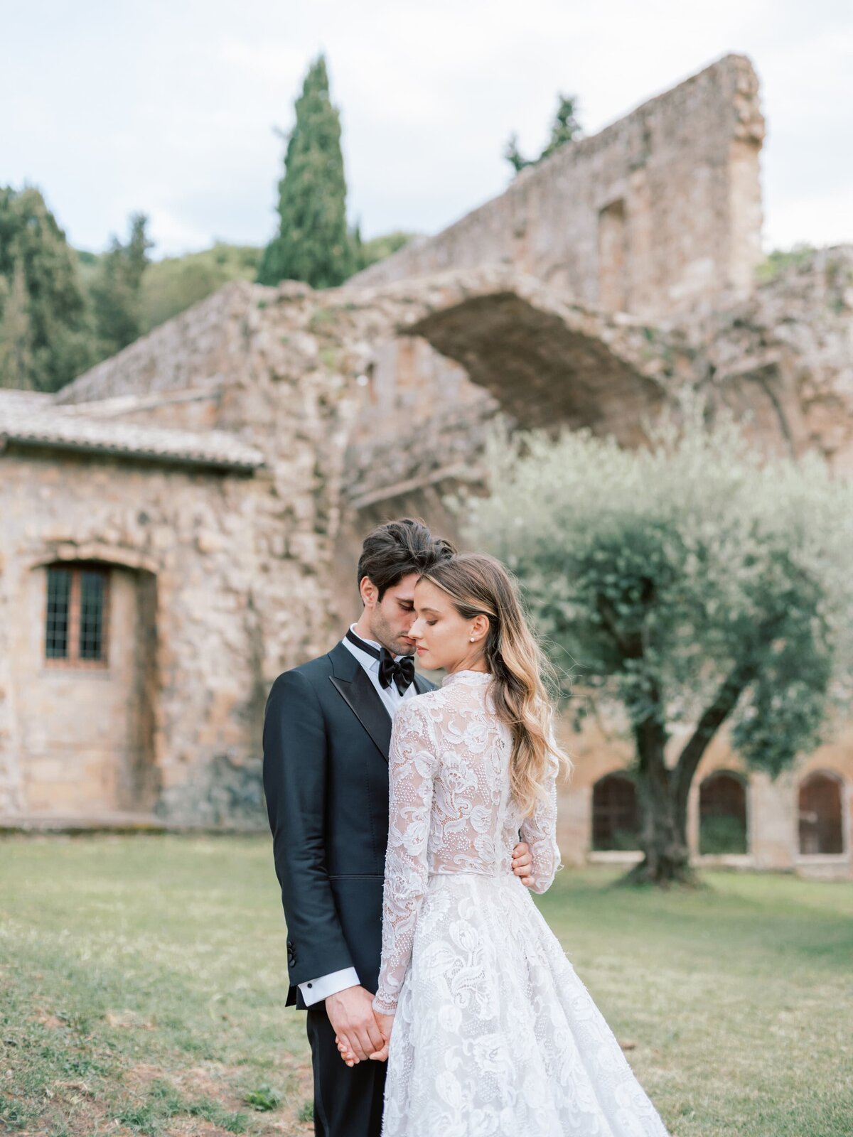la-badia-di-orvieto-italy-wedding-photographer-311
