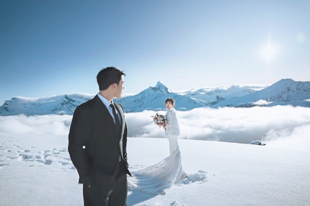 Elopement photoshoot, Stoneridge Estate, Queenstown.