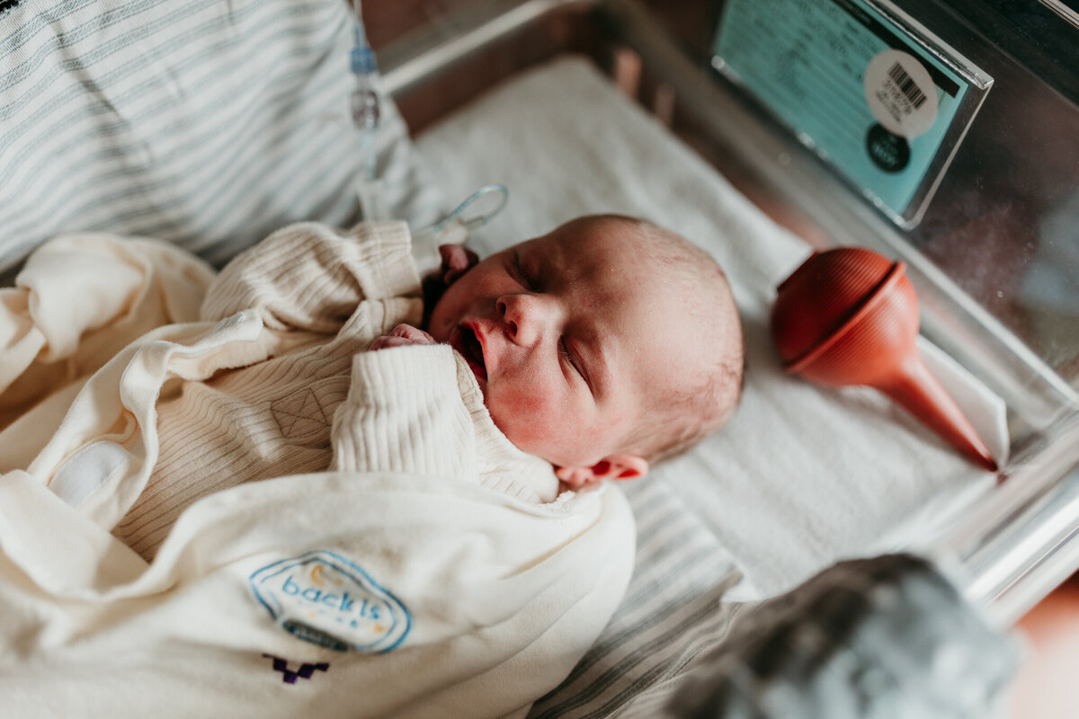 NWA fresh 48 photographer, fresh 48 photography near me Northwest Arkansas, newborn baby photography 