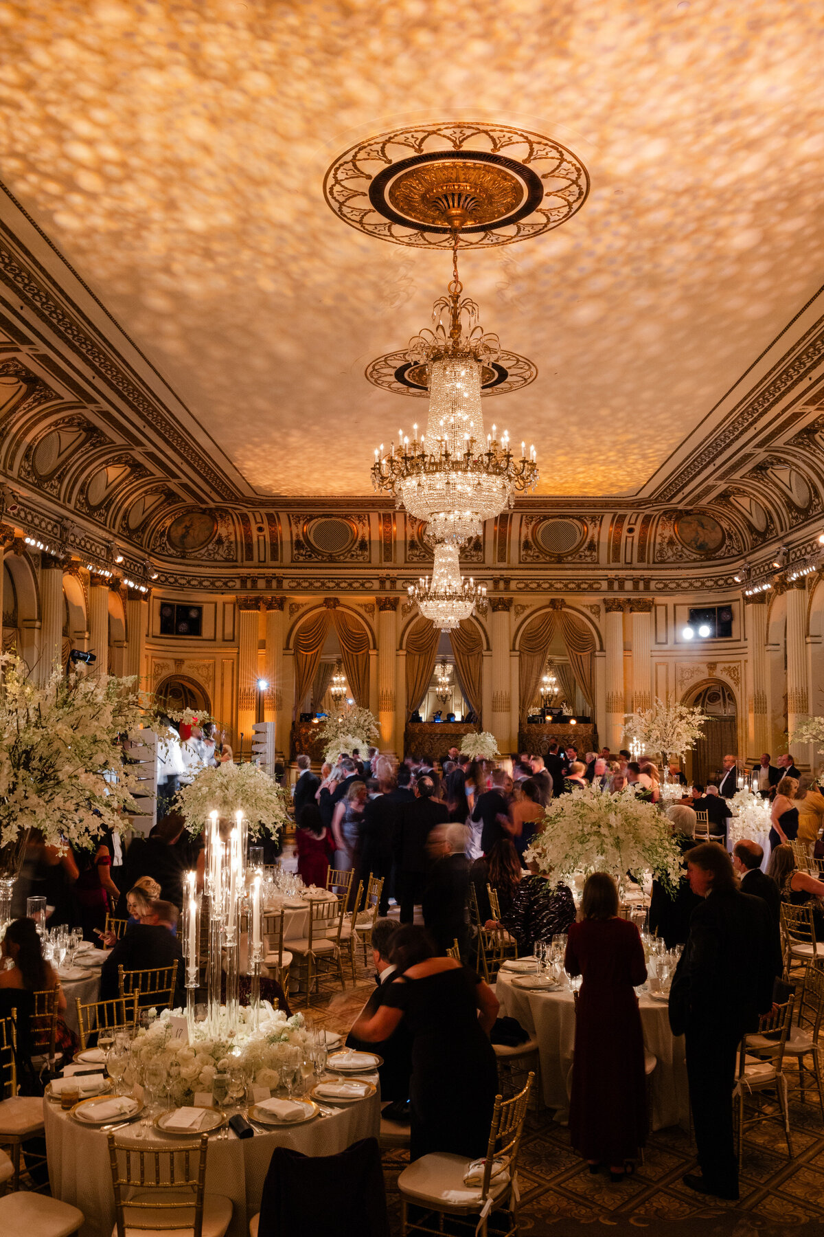 theplazahotel-plazawedding-fancywedding-newyorkwedding-felixfeyginphotography-046