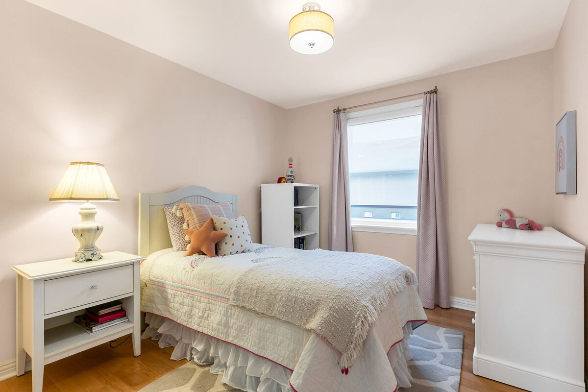 27-web-or-mls-31_001_Third Bedroom
