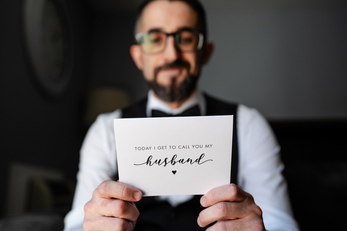 chelsea-chris-naninas-in-the-park-wedding-groom-prep-belleville-nj-ralph-depiro-photography