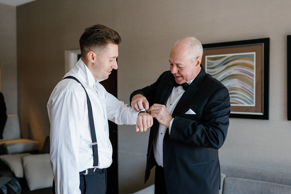 Fall-View-On-The-Hudson-Wedding-Photography-Maryland-DC-Wedding-Photographer (25)
